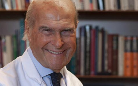 Cordoglio ad Asti per la scomparsa del cittadino onorario Umberto Veronesi