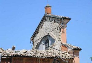 Una preghiera per i terremotati di Medolla