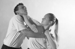 Ad Asti lezione di prova per il corso di difesa personale di Krav Maga – gallery