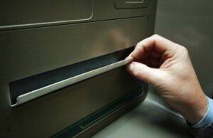 Incastrato dai carabinieri il “truffatore” del bancomat