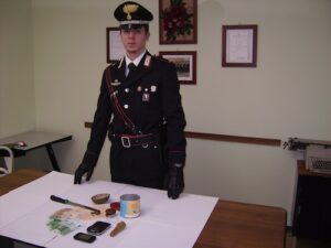 Droga fra i giovani: arrestato commesso di Alba – gallery