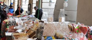 Domenica a Costigliole d’Asti uno speciale mercatino dell’antiquariato – gallery