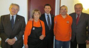 Il Lions Club Moncalvo e il Leo Club aprono il 2013 all’insegna della solidarietĂ – gallery