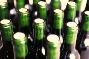 Rapporto sui Distretti Industriali 2012: tessile di Biella e vini di Langhe, Roero e Monferrato tra i migliori per crescita e redditivitĂ
