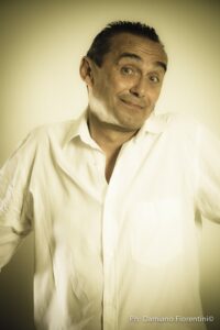 La comicità di Giacobazzi in scena all’Alfieri di Asti