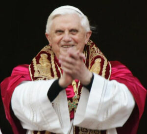 Papa Benedetto XVI: “Ho fatto questo in piena libertĂ per il bene della Chiesa”