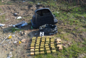 I carabinieri repcurano 11 kg di Tritolo lungo il Tanaro