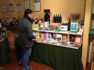Da Bava “Il libraio itinerante… in cantina”