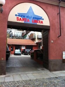Fiori randagi fa tappa alla Casa del Popolo