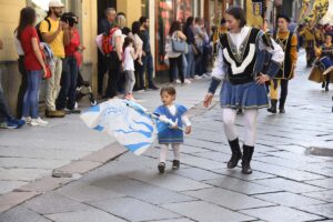 La Sbandierata del Santo chiude la settimana di appuntamenti paliofili: la fotogallery – gallery
