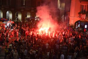 Palio di Asti. Piazza San Secondo gremita per la presentazione dei fantini – gallery