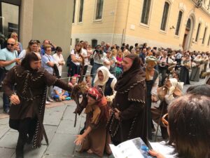 Palio di Asti. Le prime immagini della sfilata – gallery