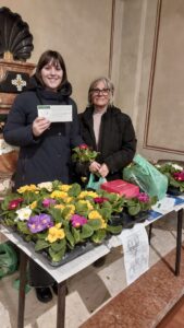 vendita primule per la Giornata della Vita