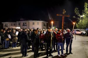 16.via crucis cittadina