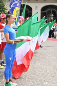 Piazza San Secondo adornata a festa per gli 80 anni della Festa della Repubblica
