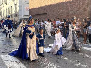 Palio 2026, è il momento della sfilata