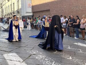 Palio 2026, è il momento della sfilata