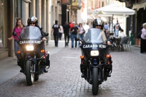 carabinieri Alba in moto