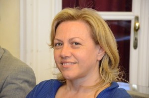 Angela  Motta