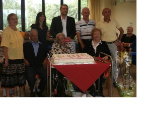  FESTEGGIATA A CASTAGNOLE LANZE UNA NEO CENTENARIA