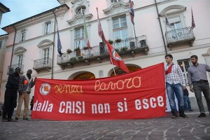 La fotogallery del corteo per il Piano astigiano per il lavoro