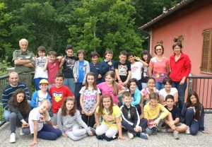 Come far vivere meglio il prezioso gambero di fiume: nel parco di Rocchetta Tanaro i bambini della Buonarroti progettano e costruiscono piccole opere sul rio Rabengo