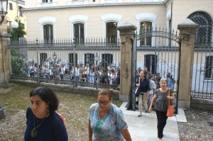 ingresso alla sinagoga - gazzetta d'asti