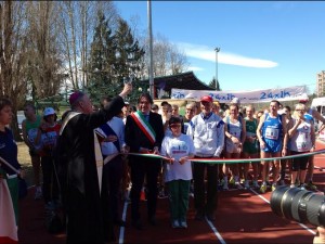 Inaugurata con la 24x1 ora la nuova pista di atletica