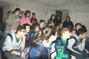 Vivere nel rifugio antiaereo: gli studenti di San Damiano studiano la storia di Asti in guerra