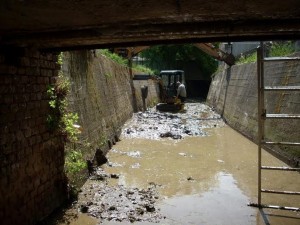  Ripulito il Rio Valmanera di fronte a via Cavalla