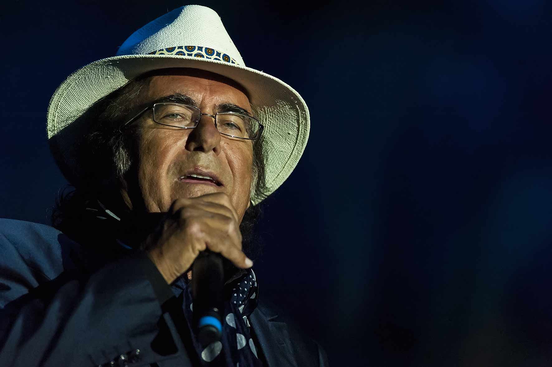 La calda voce di Al Bano scalda la platea di Asti Musica