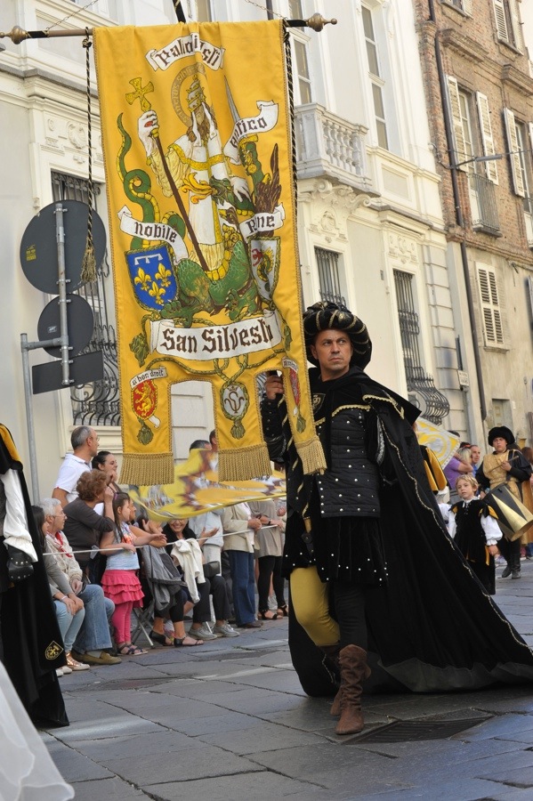 La sfilata del Palio di San Damiano, San Marzanotto, Castell’Alfero, San Martino San Rocco, San Silvestro e Torretta