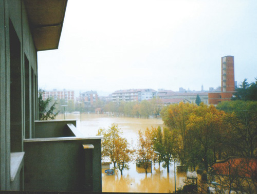 “Un capogiro d’acqua”, rassegna itinerante a 20 anni dall’alluvione