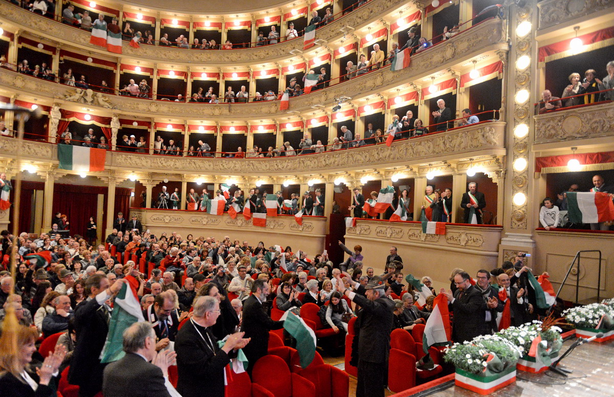 Tripudio di musica e tricolori per i 155 anni dell’Unità d’Italia