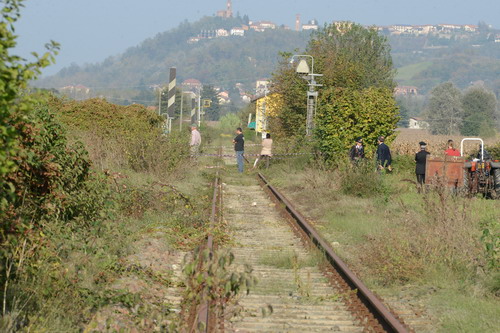 Corpo ritrovato in località Chiappa di Isola: gli accertamenti degli inquirenti