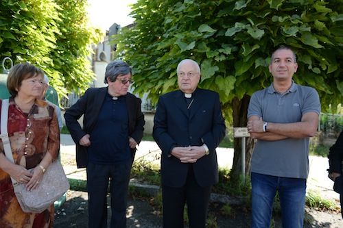 Il cardinal Sodano in visita a Caniglie