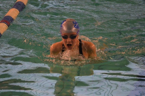 Nuoto: Federica Ferrazzo super nei 200 rana, Scaglione vince i 100 farfalla