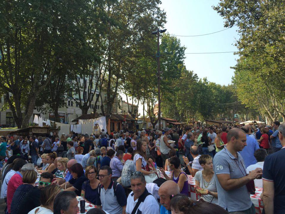 Domenica fra piatti e tradizione con il Festival delle Sagre: la fotogallery