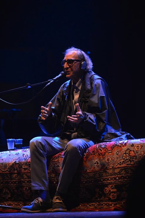 Franco Battiato sfida la pioggia e chiude il Contro Festival