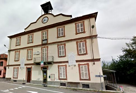 Nuova veste per la Piazza San Defendente di Castiglione