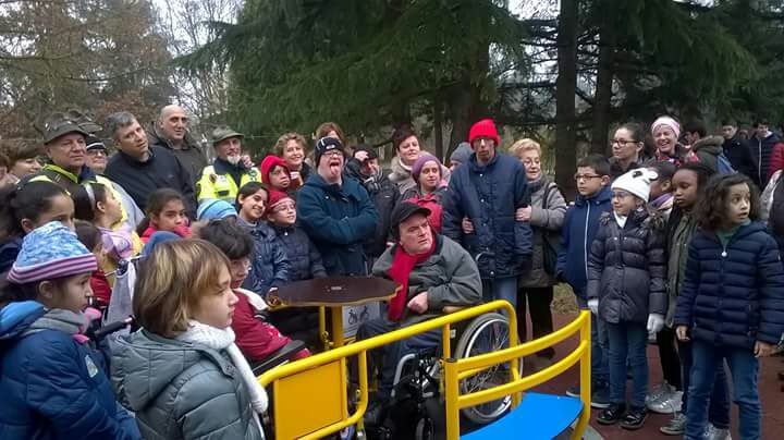 Inaugurate le “giostre inclusive” di parco Bramante