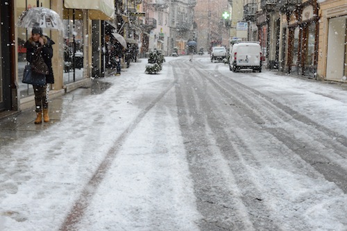 Maltempo sull’Astigiano. In azione i mezzi antineve, domani scuole aperte