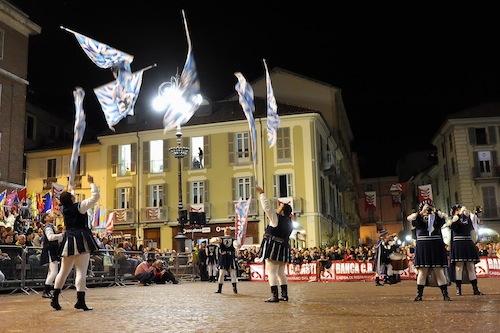 Deroghe del sindaco per il palio degli sbandieratori