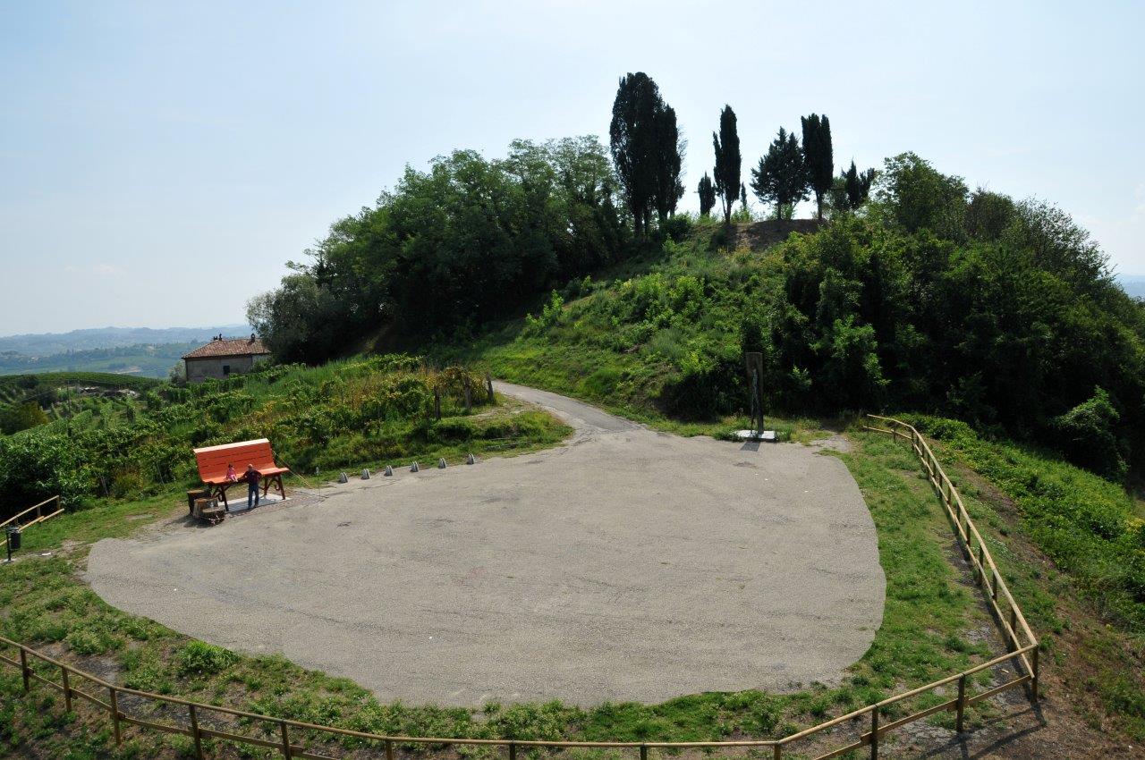 S’inaugura la nuova “Big Bench” di Cascina Castlèt