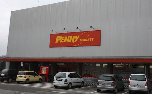 Ancora furti di generi alimentari al Penny Market di Asti