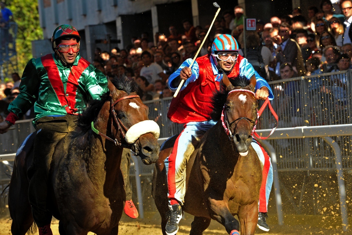 Il Palio di Asti in diretta su Grp e AstiTv