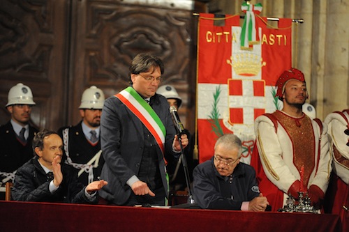 Maxi schermi per il Palio