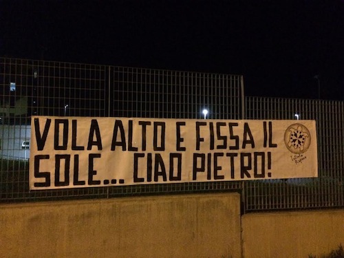 Striscioni di CasaPound in memoria di Pietro Taricone