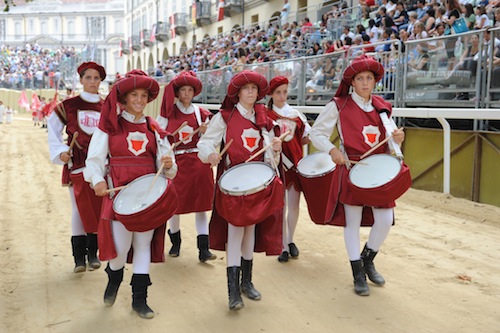 Palio. Successo per la sfilata dei bambini: la fotogallery