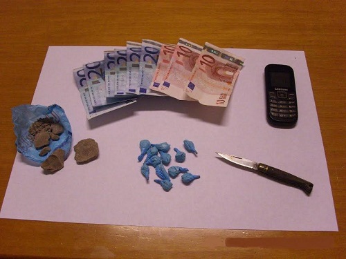 Arrestato per droga dai carabinieri
